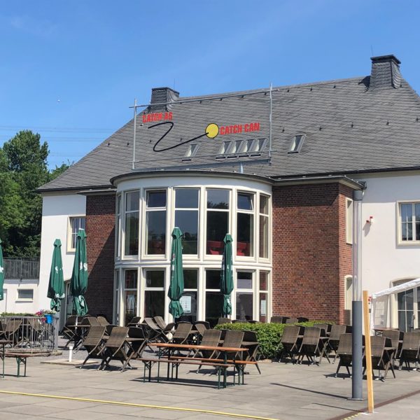 Mischa Kuball und Lawrence Weiner: CATCH AS CATCH CAN in Bottrop, Agnes Sawer, EGLV